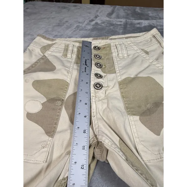 Anthropologie The Wanderer Camo Button Fly Pants Size 28 - Image 10