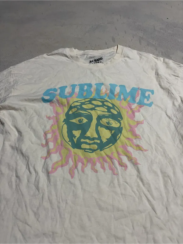 American Eagle Sublime Band Tee oversized medium - Image 2