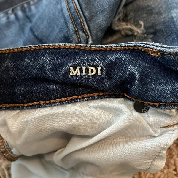 American Eagle Jean Shorts - Image 6