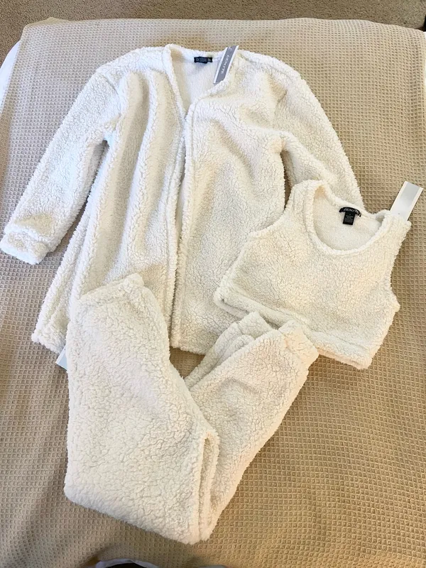 White Plush fur teddy comfy warm Lounge top pants cardigan loungewear set - Image 6