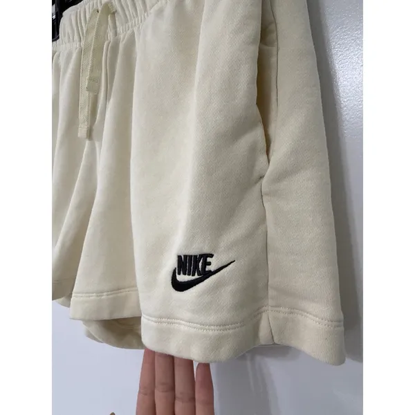 Nike Sportswear Club Fleece Women's Mid-Rise Shorts Cream Small - Image 6