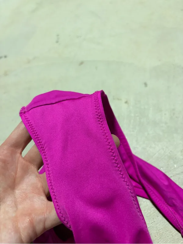 Victoria’s secret Women's Pink Bikini Bottom swim small - Image 7