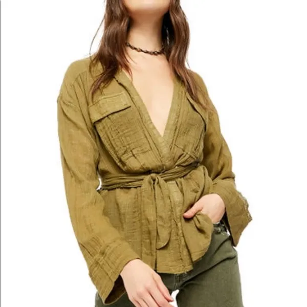 NEW Free People Blouse/Lightweight Jacket Olive S - Image 4