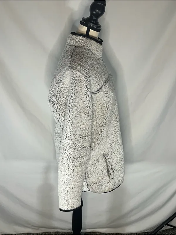 Champion Wichita State University WSU Women’s Full Zip Sherpa Fleece Jacket M - Image 7
