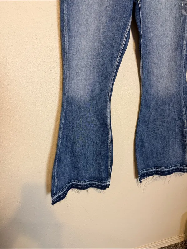 BKE Jeans Super Flare Billie Slim Fit High Rise Size 33X34 33 Long - Image 5