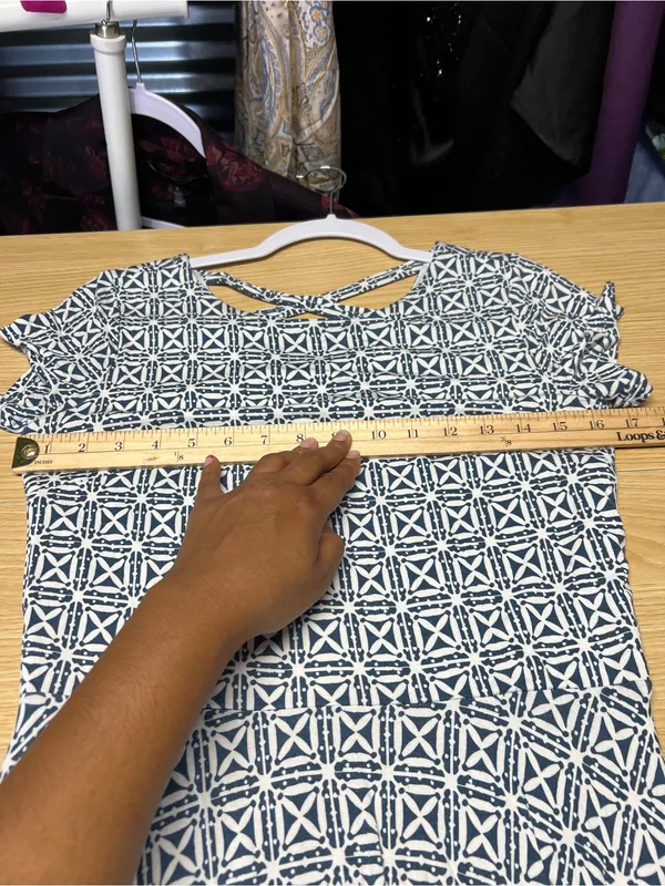 LOFT Geometric Crisscross Back Fit & Flare Dress Blue White Size 0 - Image 14