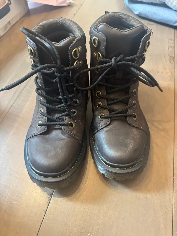 Dr. Martens Size 6 Faora Brown Leather Lace-Up Boots - Image 2