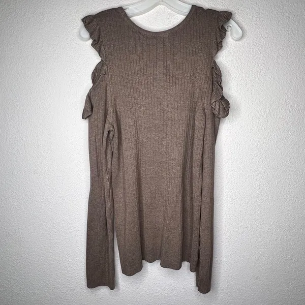 WHBM Cold‎ Shoulder Sweater - Image 4