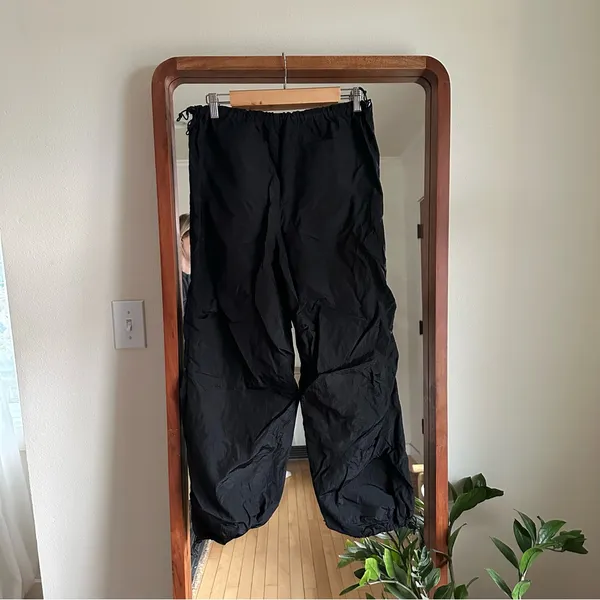 Reformation Camden Pants Black Women's S Utility Nylon Drawstring Hem Relaxed - Image 8