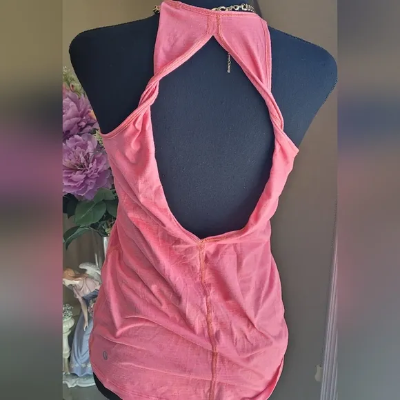 Lululemon tank top - Image 2