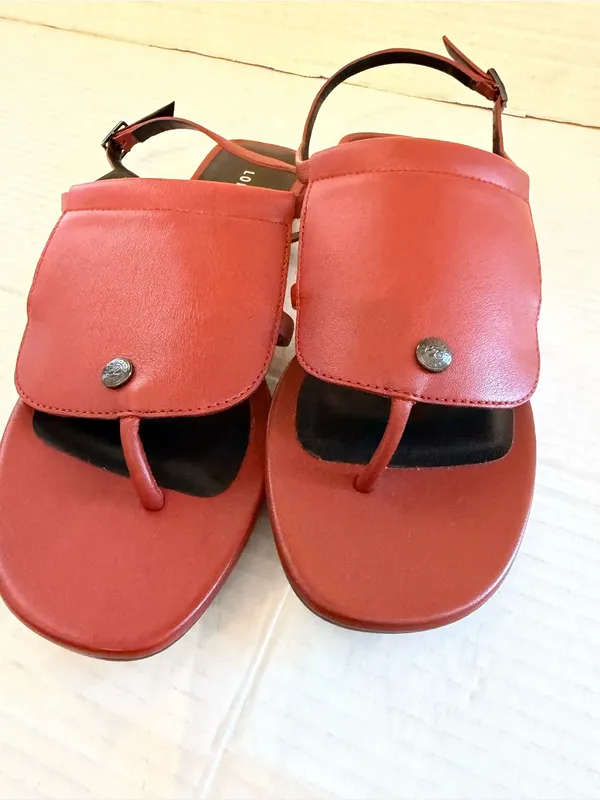 Longchamp le Pilage Shield leather Sandal red Size EU 41 US 10 made in Italy NEW - Image 4
