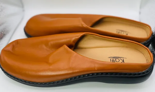 New Cali slide in mules size 9 Brown - Image 6
