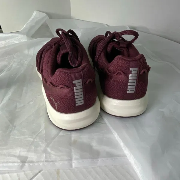 Puma size 8.5 Prowl Alt 2 LX women’s sneaker burgundy - Image 7