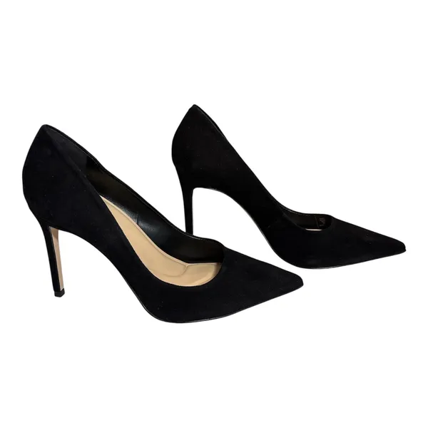 Gianni Bini Black Pointed-Toe Suede Pumps - Image 3
