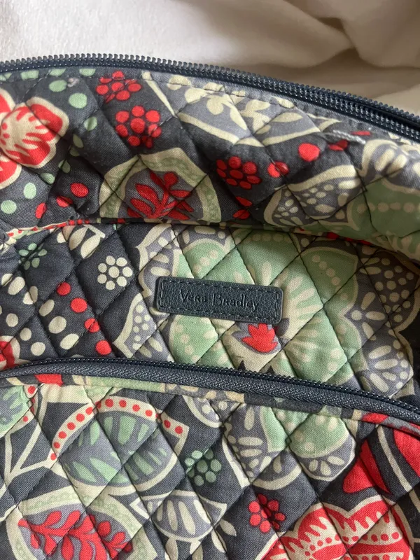 Vera Bradley (Nomadic Floral) - Image 5