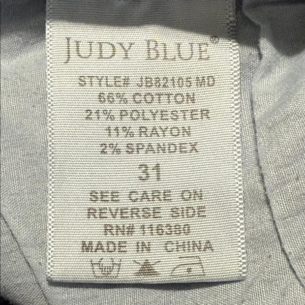 Judy Blue women’s size 31 distressed skinny fit blue jeans stretch - Image 8