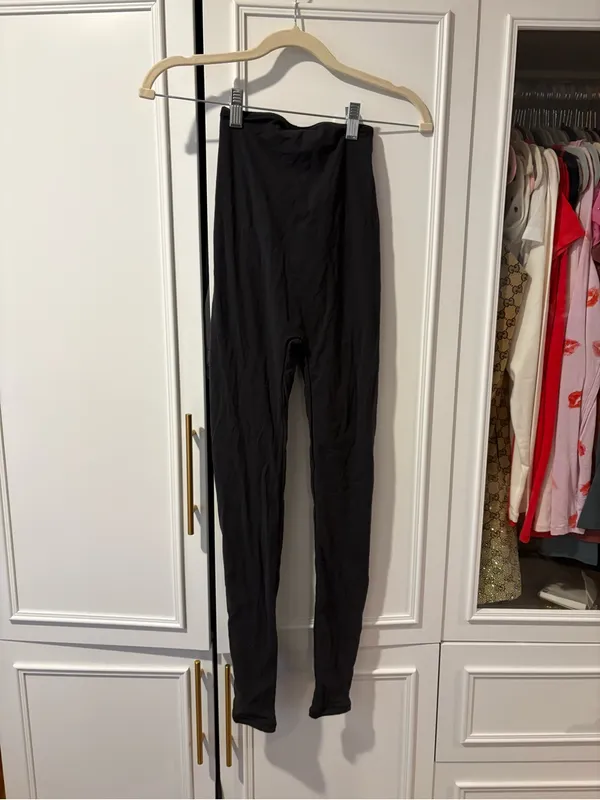 BNWT Skims Fits Everybody Maternity Leggings Onyx XXS - Image 5