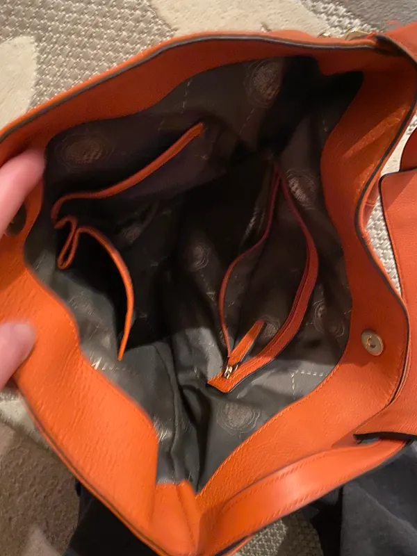 Vince Camuto Shoulder Bag - Image 8