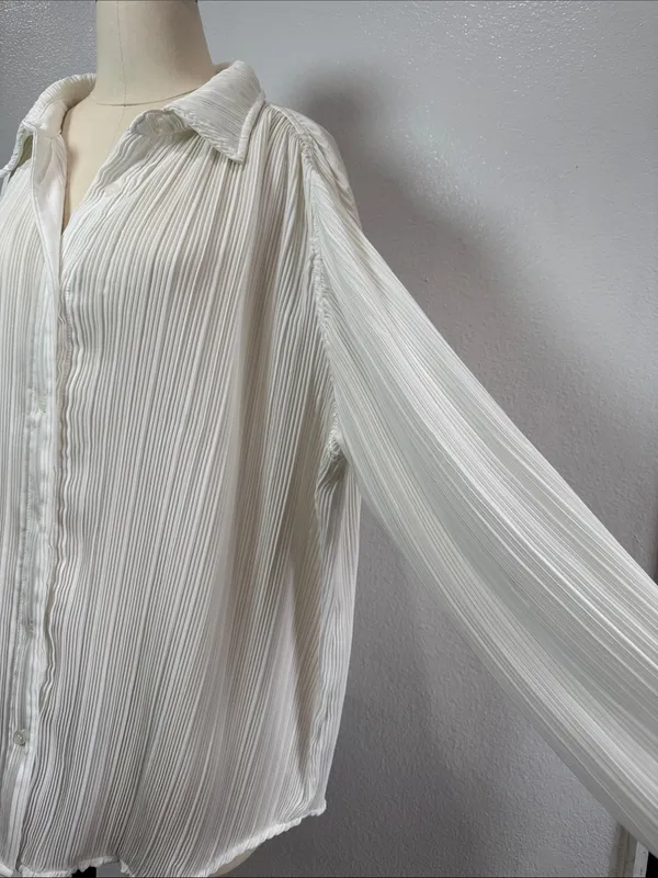 Good American Always Fits Plisse Blouse Size 1/2 Medium - Image 3