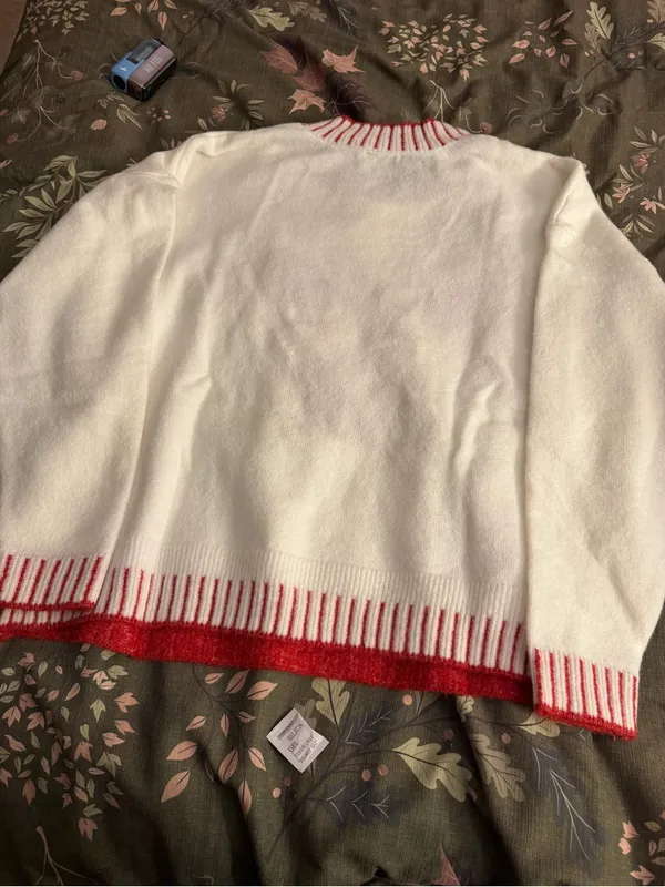 Mud Pie White Crewneck Sweater with Red Bow Detail - Image 9