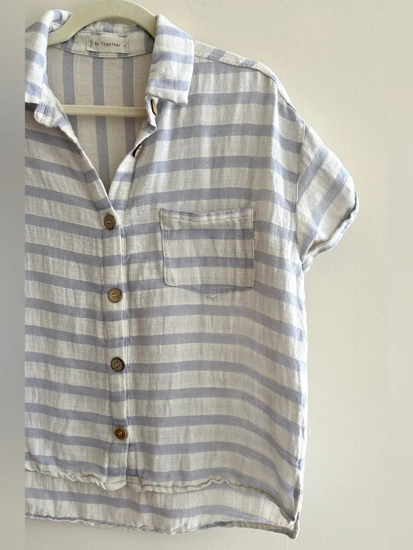 By Together Short Sleeve Button Down Striped Shirt, White/Periwinkle, Size Small - Image 4