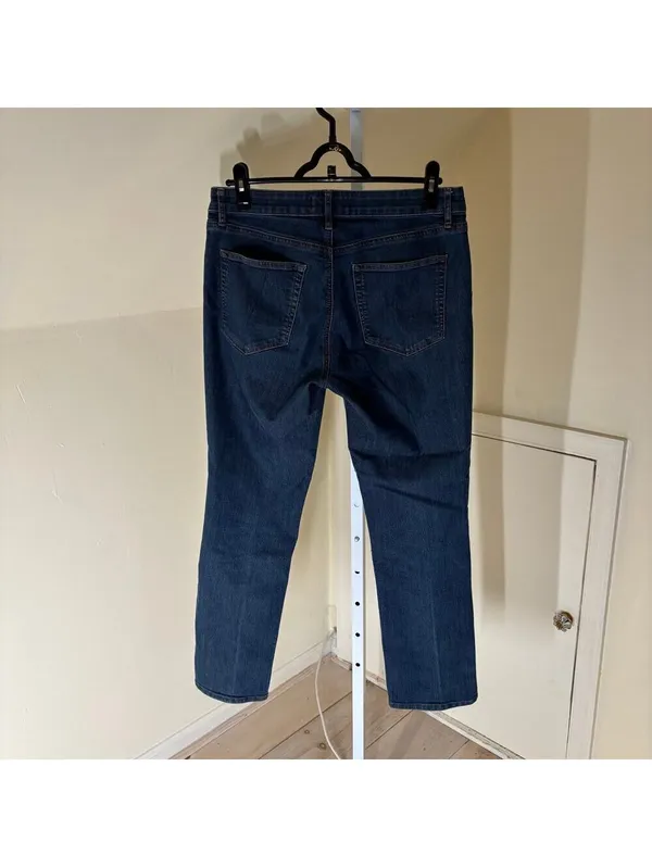 Loft EUC Women's Dark Wash Curvy Straight Leg Jeans Size 30/10 - Image 5