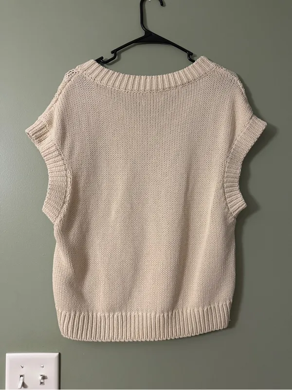 ONLY Cream Cable Knit V-Neck Sweater Vest - Image 4