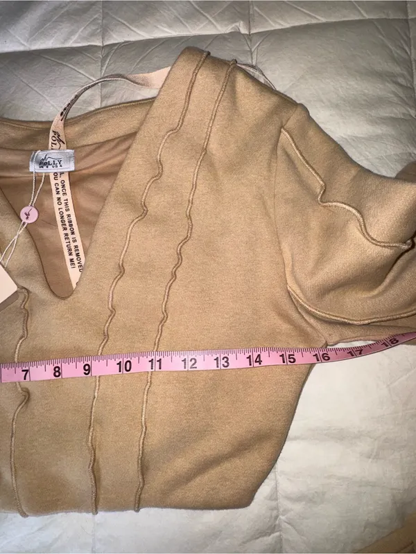 Oh Polly Beige Cropped Sweatshirt & Drawstring Joggers Set - Image 10