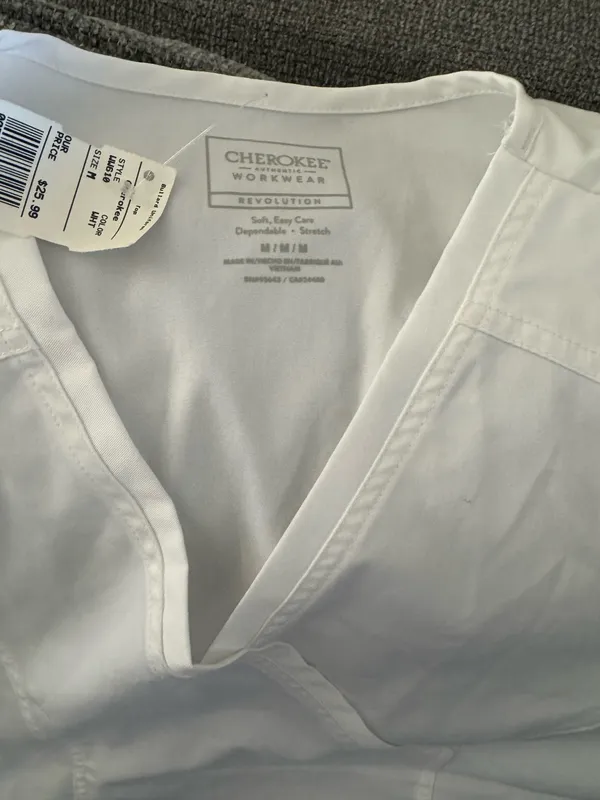 Cherokee Scrub top - Image 2