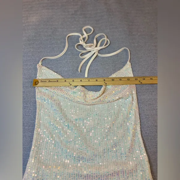 Elegant‎ Cream Halter Dress Sise Large - Image 6