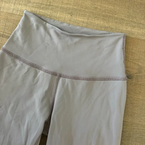 beyond yoga ash purple full length athletic leggings - Image 3
