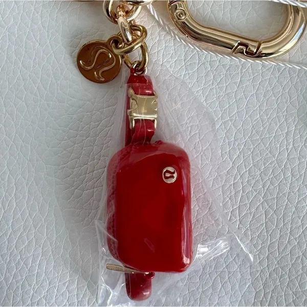 Everywhere Belt Bag Key Charm Lululemon Red - Image 5