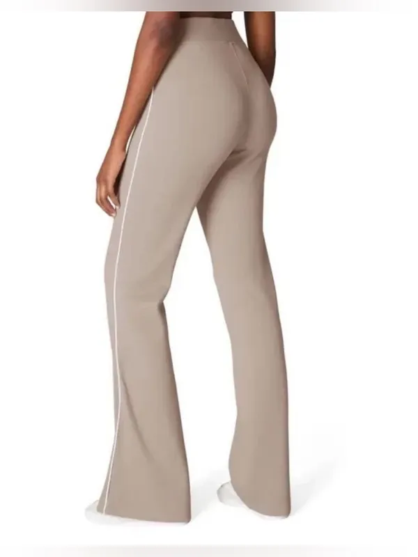 NWT Spanx Womens Airpique Flare Track Pant in ashwood size Small - Image 2