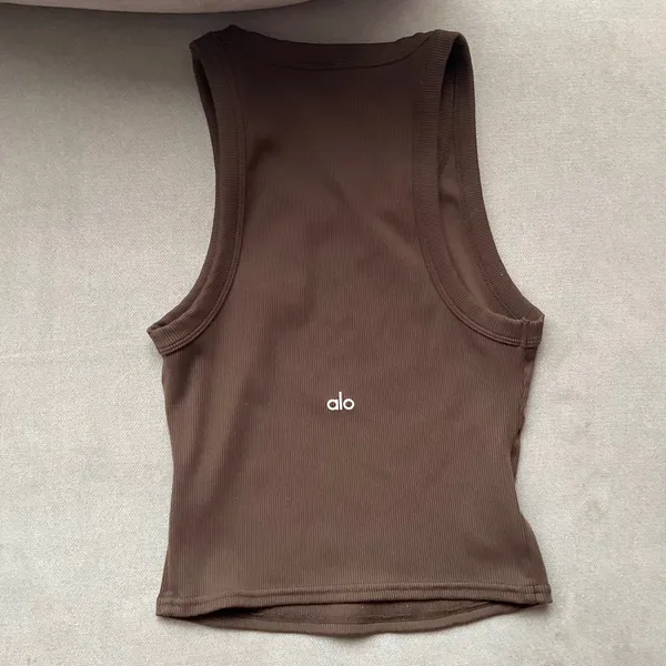 Alo Yoga Goddess Ribbed Go-To Tank Expresso S - Image 4
