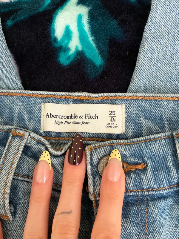 Abercrombie and Fitch jeans - Image 2