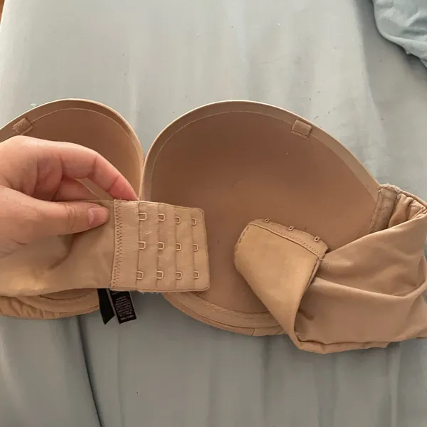 Victoria Secret Very Sexy strapless bra - Image 5