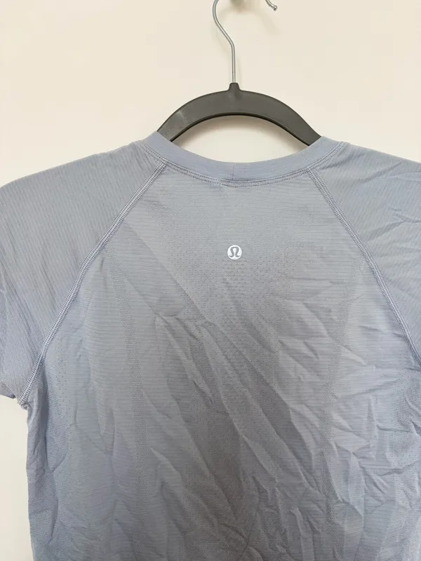 Lululemon shirt  - Image 2