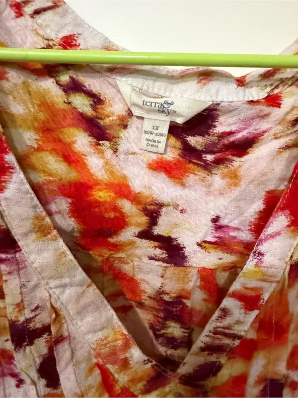 Terra & Sky Multi-Color Floral V-Neck Blouse - Image 2