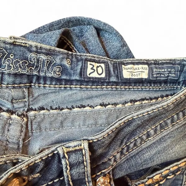 Miss Me Signature Rise Boot Jeans Size 30 Medium Wash Embellished Flap Pocket - Image 2
