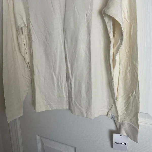 Hurley Split Level Classic Crew Long Sleeve T-Shirt Cream / Size Large - Image 3