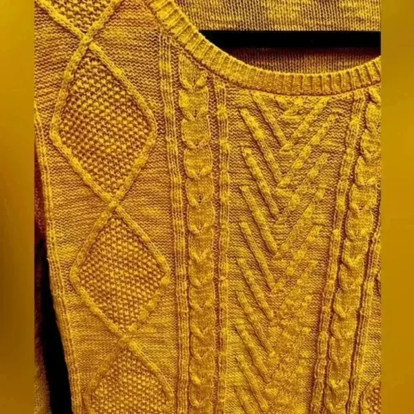Mossimo Supply Co Mustard Yellow Cable‎ Knit Pullover Sweater Womens Small - Image 2