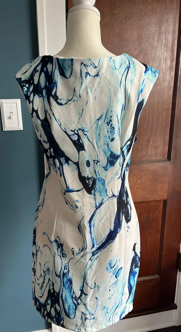 NWT! Tie dye Shift Dress Blue Size L - Image 2