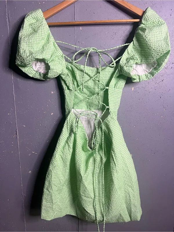 Zara Green Gingham Puff Sleeve Mini Dress in size Medium. - Image 4
