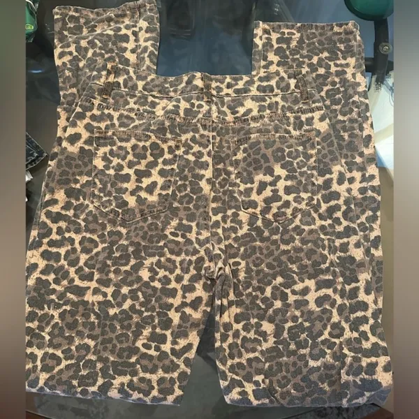 LIONESS NWOT Leopard Print Baggy Jeans - Image 3