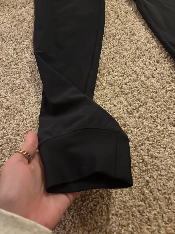 Under Armour Joggers - Image 4