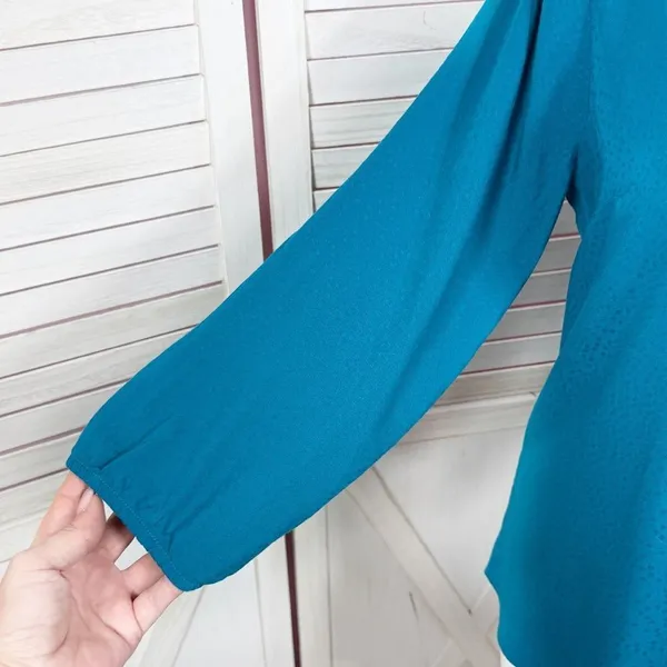 Fortune + Ivy Cutout Back Tie Eyelet Trim Blouse Teal‎ Blue Size Large - Image 8