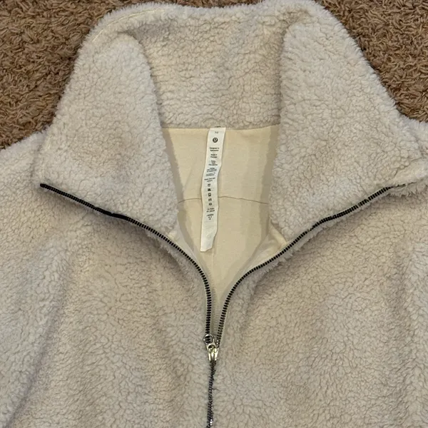 lululemon athletica Cream Teddy Jacket - Image 3