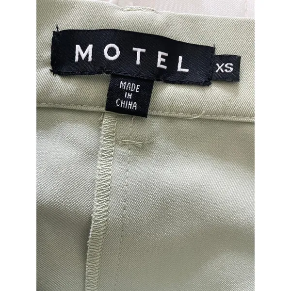 Motel Wide Leg Trousers XS Sage Green High Rise Pleated Pants - Image 4