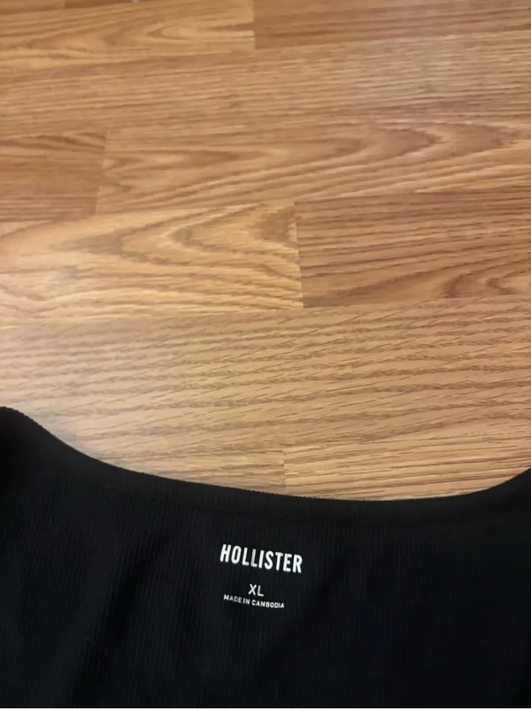 Hollister Black Long Sleeve Square Neck Top With White Tie Detail Size XL - Image 5