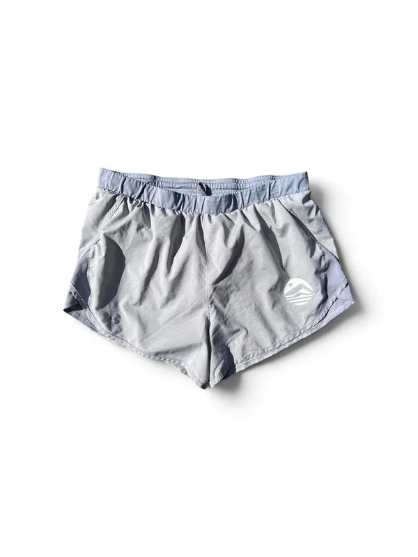 Under Armour Gray Lightweight Running Shorts Size XL - Image 2